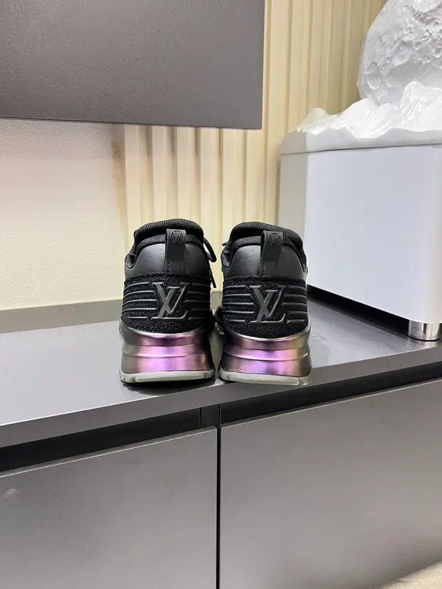 Louis Vuitton Black Gold Knit Upper Sculpted Iridescent Midsole Lifestyle Sneakers 4