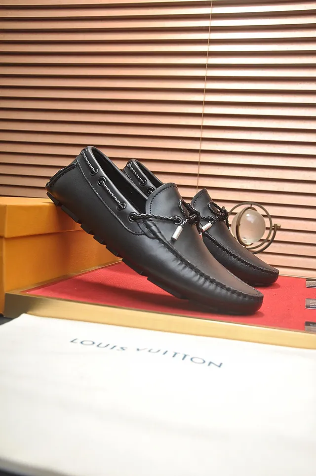 Louis Vuitton Black Leather Knotted Decorative Laces Loafer 3