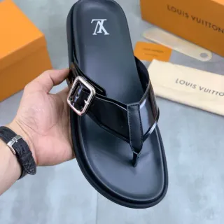 Louis Vuitton काली चांदी चमकदार पैटेंट चमड़ा आयताकार बकल स्लिपर्स