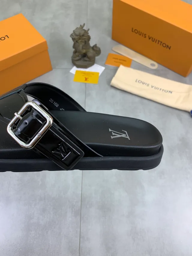 Louis Vuitton Black Silver Glossy Patent Leather Rectangular Buckle Slippers 3