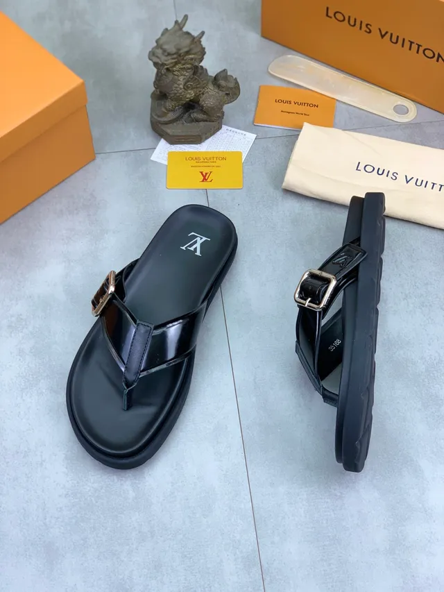 Louis Vuitton Black Silver Glossy Patent Leather Rectangular Buckle Slippers 4