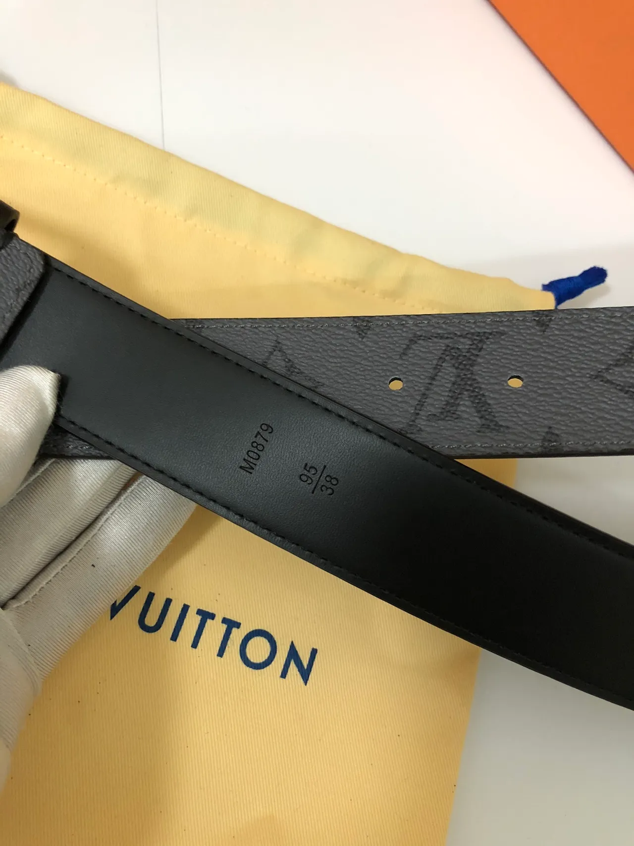 Louis Vuitton Black Silver Monogram-Coated LV Buckle Leather Belt 3