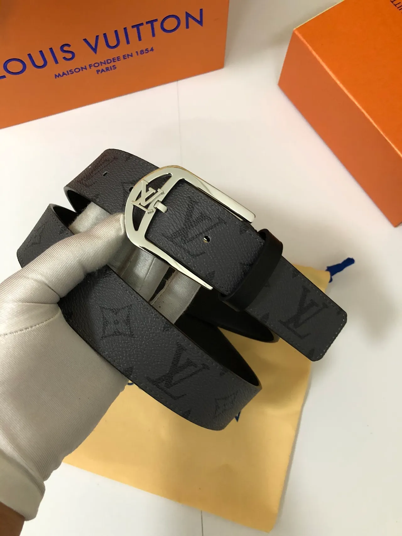Louis Vuitton Black Silver Monogram-Coated LV Buckle Leather Belt 4