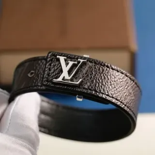 Louis Vuitton Black Silver Textured Pebbled Interlocking LV Monogram Buckle Leather Belt