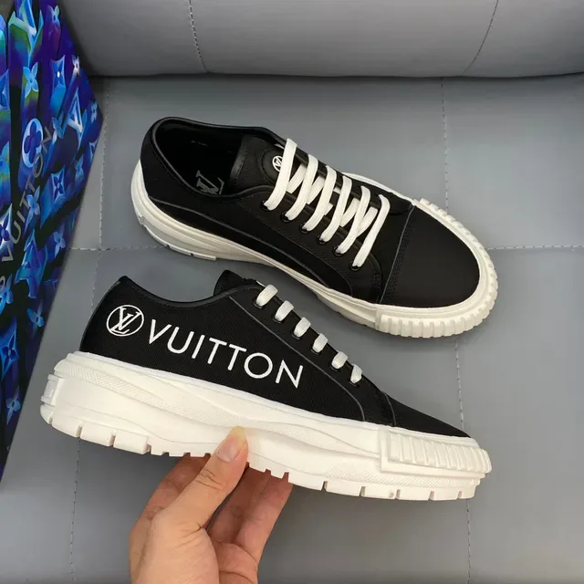 Louis Vuitton Black White Low-Top Canvas Upper Lifestyle Sneakers 6