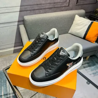 Louis Vuitton Sneakers de Cuero Negro Blanco Low-Top Estilo de Vida