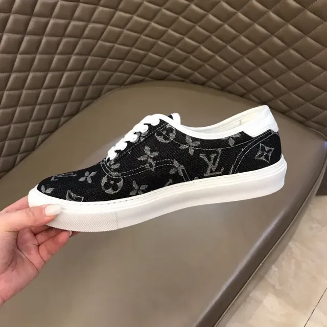 Louis Vuitton Black White Monogrammed Canvas Low-Top Lifestyle Sneakers 3