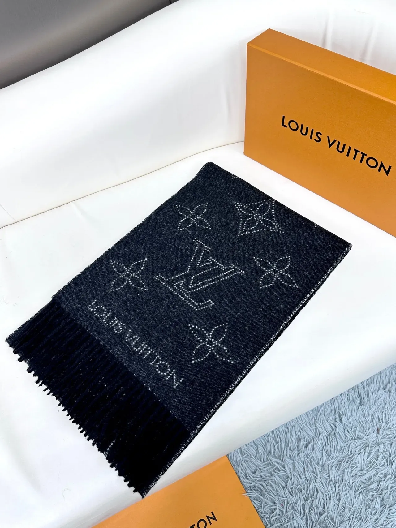 Louis Vuitton Black White Striped Fringed Scarve 7