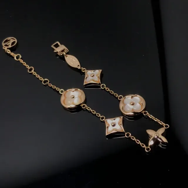 Louis Vuitton Blossom Gold-Tone Mother-of-Pearl Floral Chain Bracelet 4