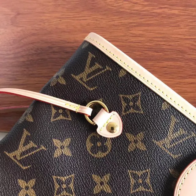 Louis Vuitton Brown Beige Monogram Canvas Rolled Leather Handles Tote Bag 5