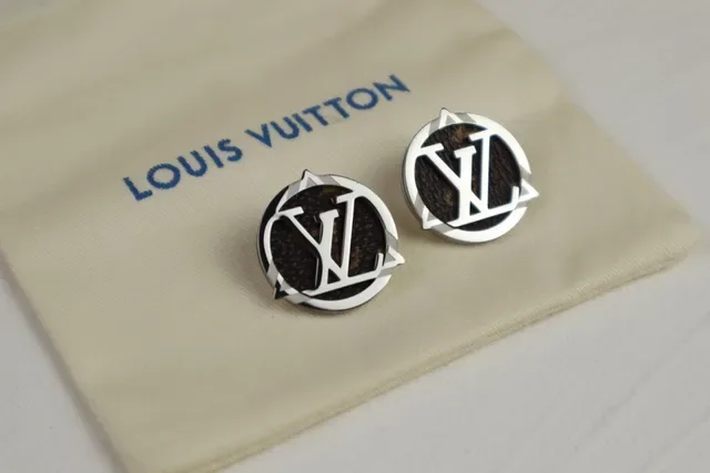 Louis Vuitton Brown Gold Circular Monogram Metal-Framed Jewelry 4