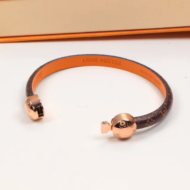 Louis Vuitton Brown Gold Monogram Leather Dual-Tone Metal Beads Bracelet 3