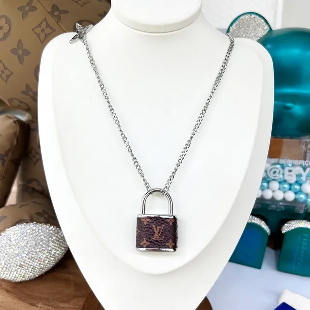 Louis Vuitton Brown Silver Chain-Link Monogram Leather Padlock Pendant Necklace 7
