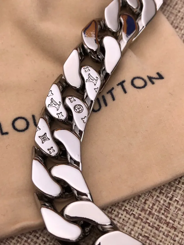 Louis Vuitton Chain Link Two-Tone Chunky Curb-Link Necklace 6