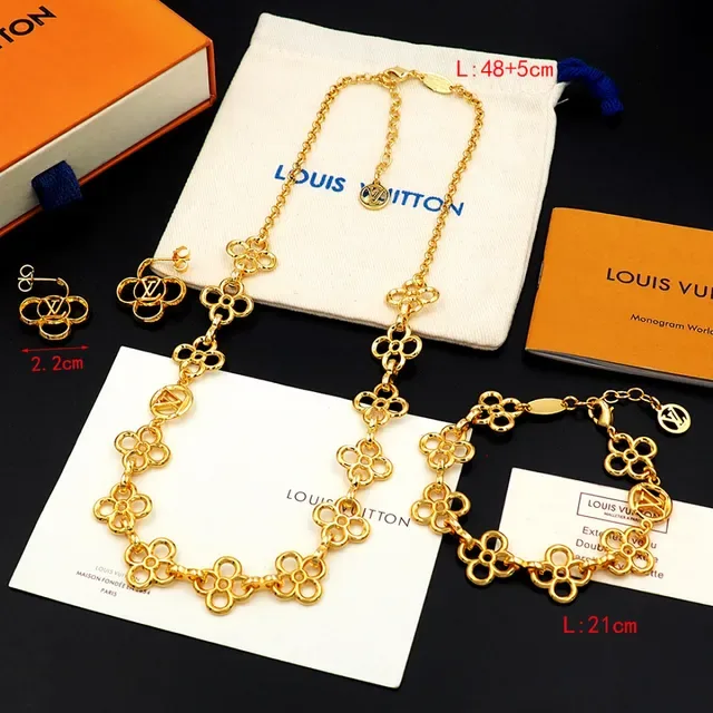 Louis Vuitton Floral-Link Monogram Gold-Tone Bracelet 6