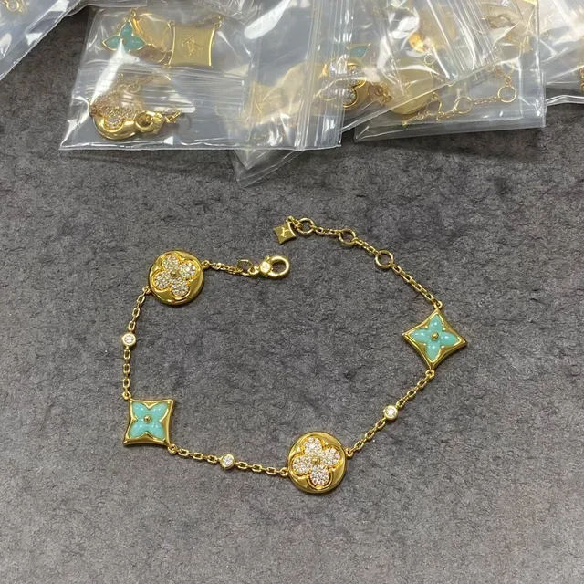 Louis Vuitton Flower Bracelet Gold Tone Turquoise Enamel Pavé Diamond Charms Bracelet 2
