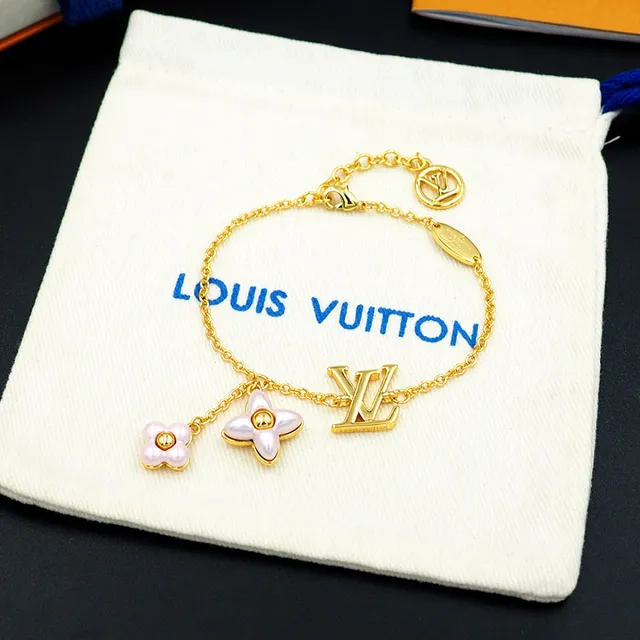 Louis Vuitton Gold Pink Curb Chain LV Monogram Pendant Bracelet 8