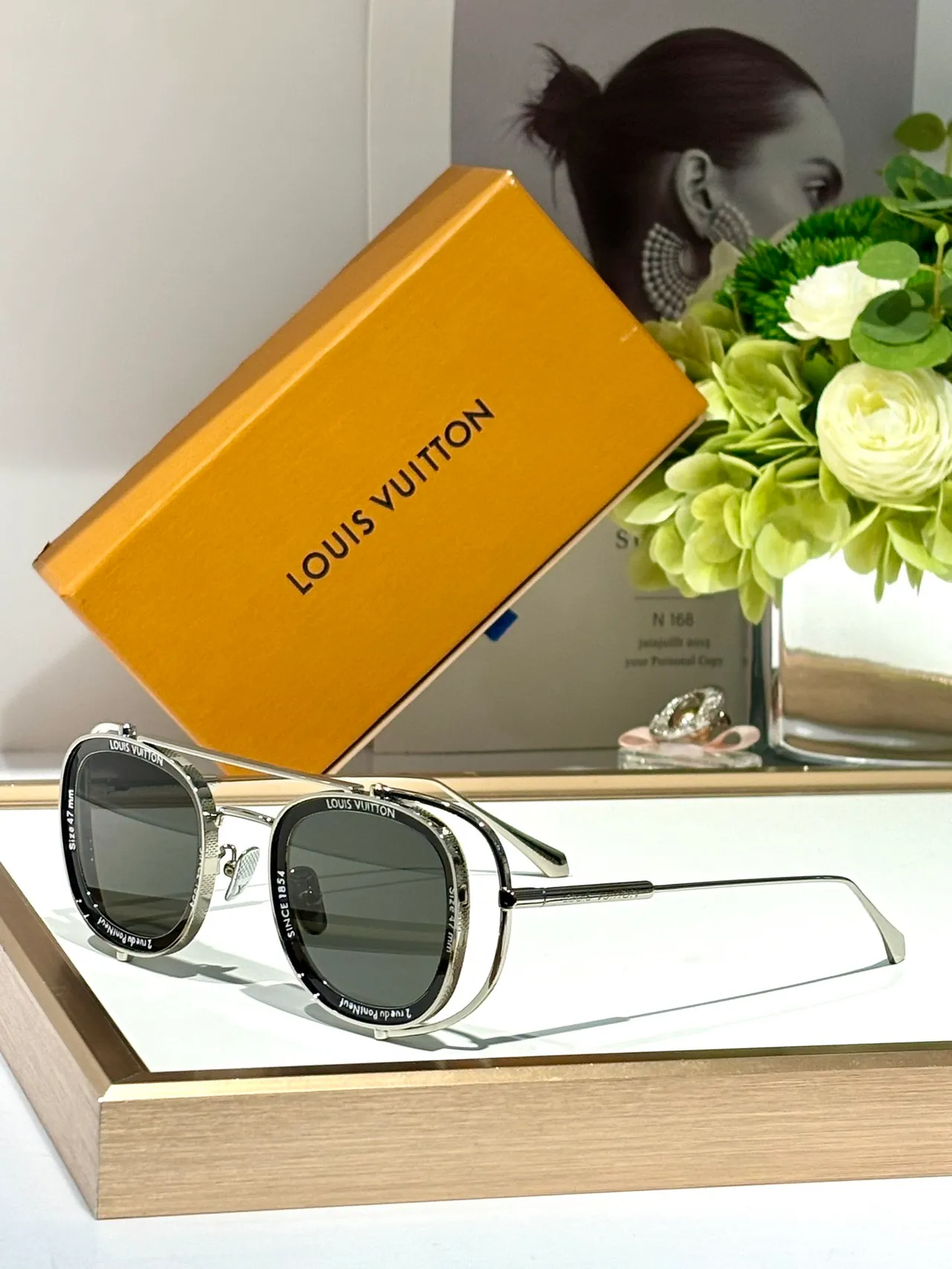 Louis Vuitton Gold-Tone Square Aviator Sunglasses 6