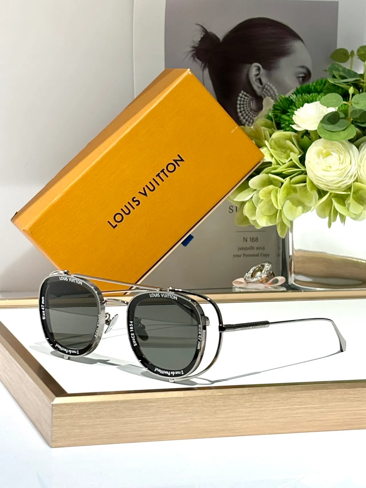 Louis Vuitton Gold-Tone Square Aviator Sunglasses 8