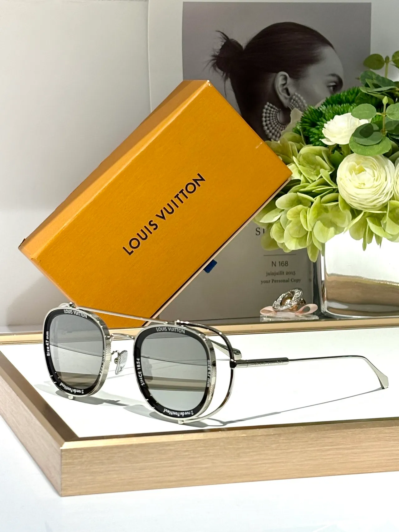 Louis Vuitton Gold-Tone Square Aviator Sunglasses 9