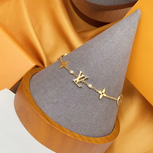 Louis Vuitton Idylle Blossom Gold Flower and Monogram Bracelet 5