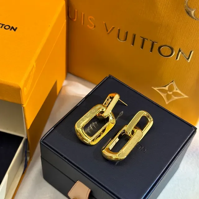 Louis Vuitton Link Gold Interlocking Rectangular Links Engraved Monogram Earrings 4