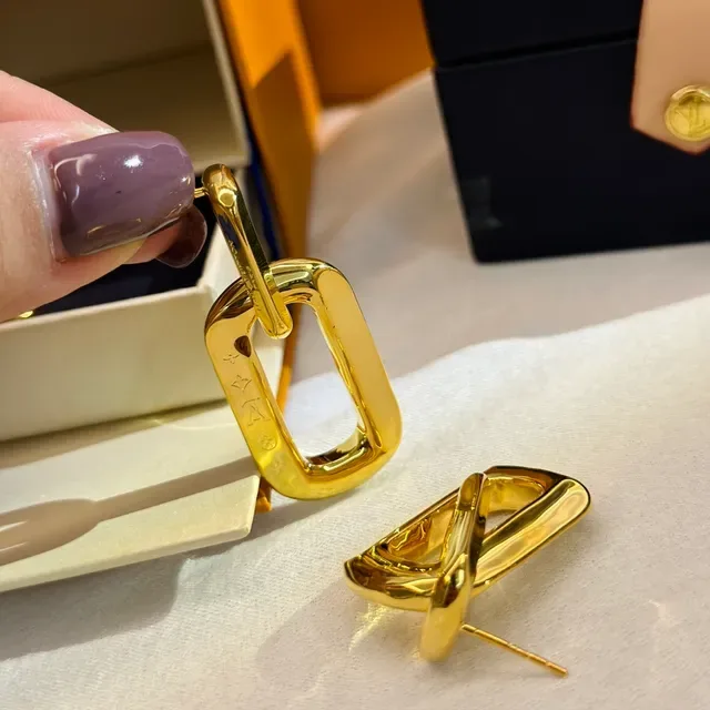 Louis Vuitton Link Gold Interlocking Rectangular Links Engraved Monogram Earrings 7