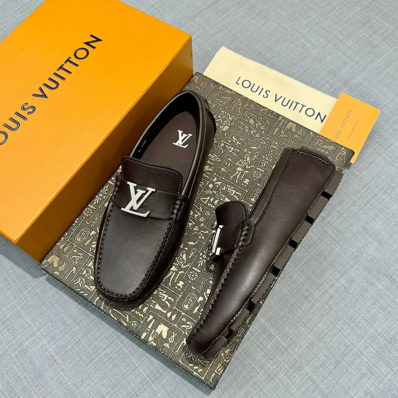 Louis Vuitton Loafers marron cuir metal LV buckle 2
