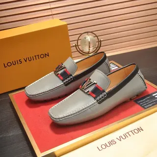 Louis Vuitton लूफर ग्रे लाल चमड़ा LV बकल स्ट्रैप लूफर