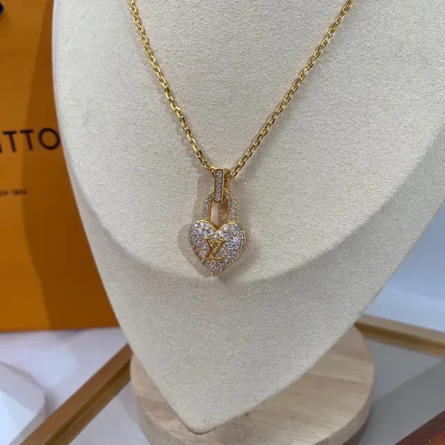Louis Vuitton Lockit Heart Pave Crystal Gold-Tone Necklace 5