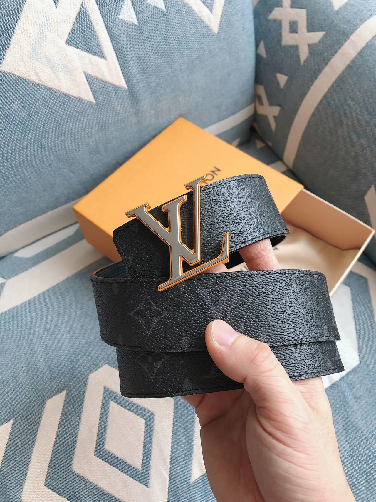 Louis Vuitton LV Belt Black Monogram Leather Belt 7