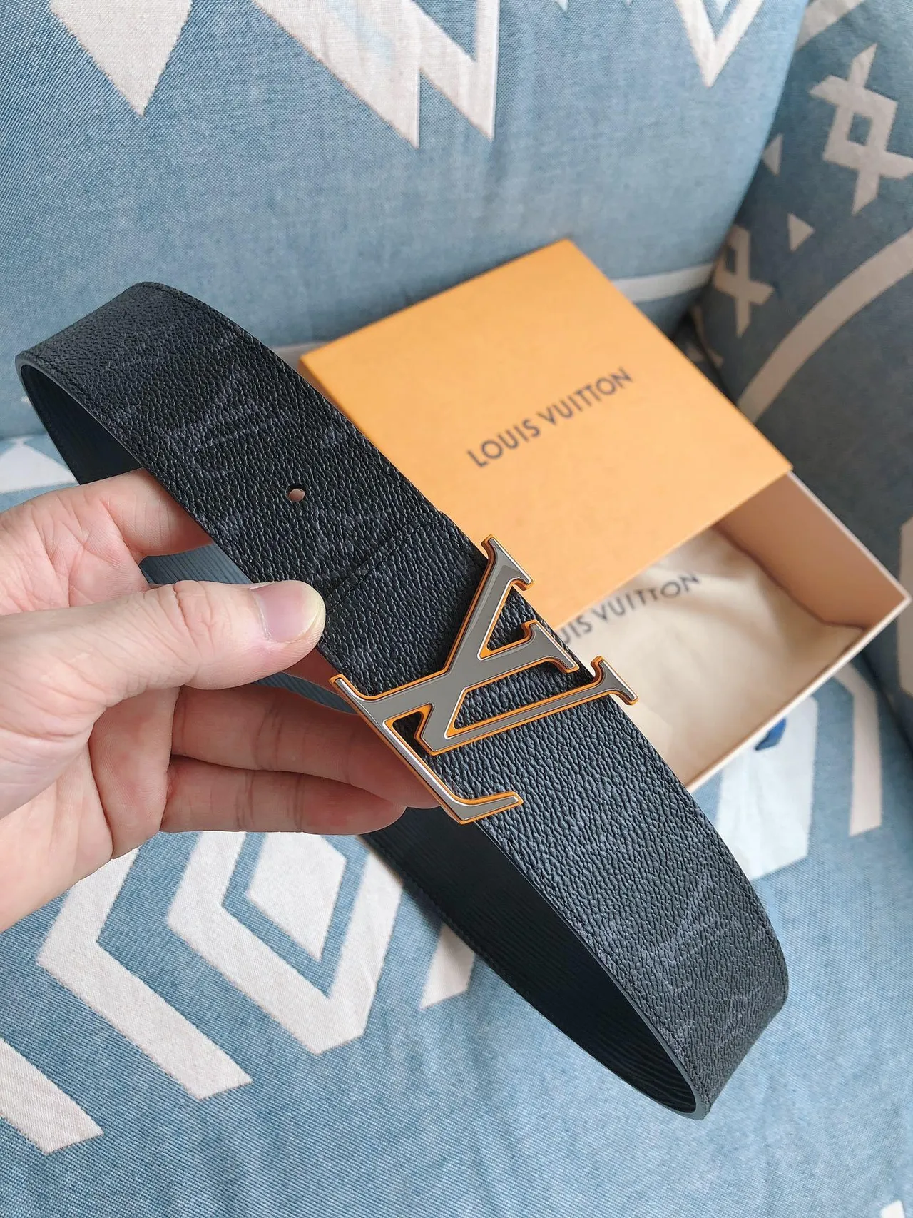 Louis Vuitton LV Belt Black Monogram Leather Belt 9