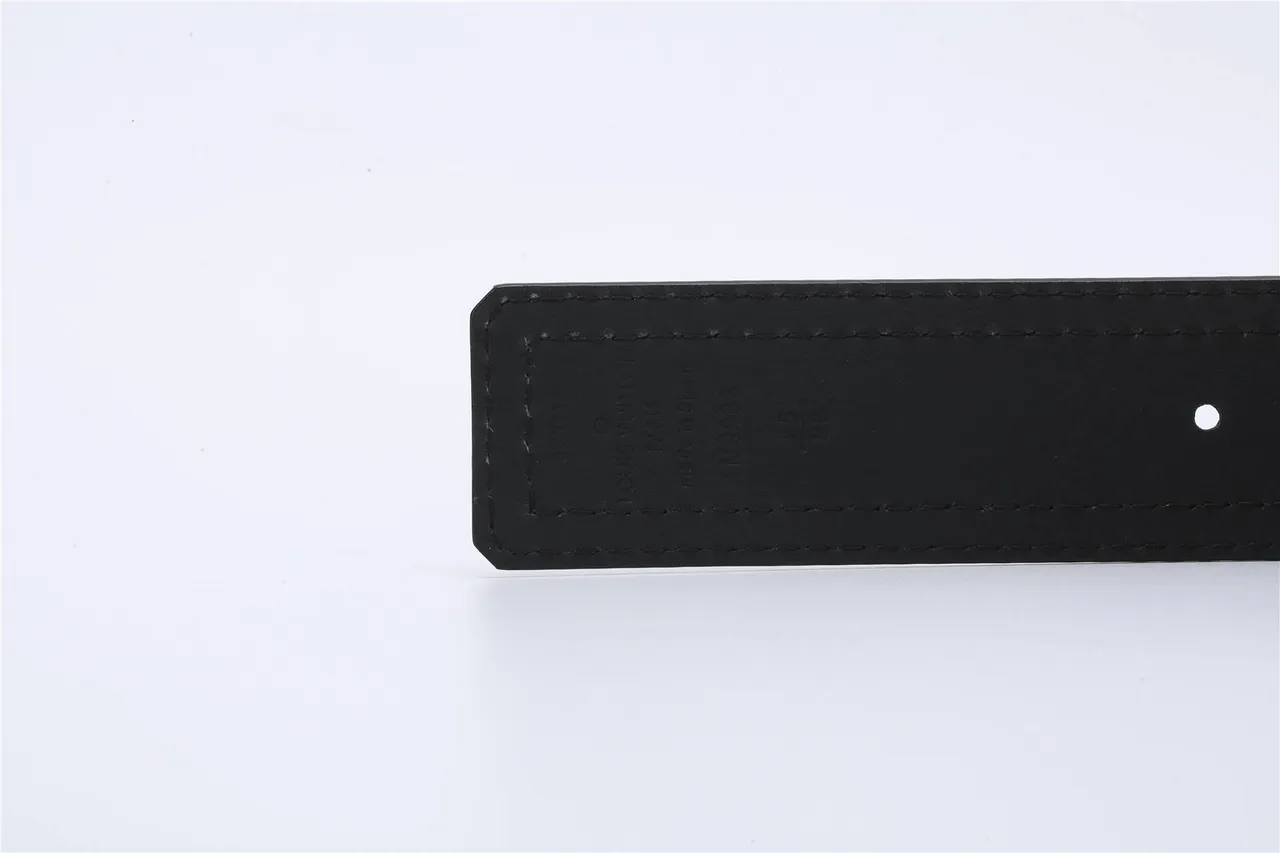 Louis Vuitton LV Belt Black Textured Leather Belt 4