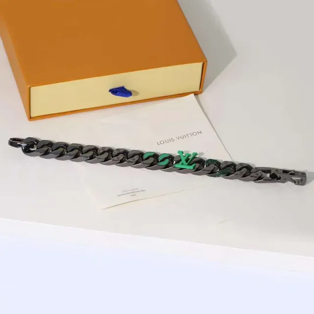 Louis Vuitton LV Chain Black Green Chunky Curb-Link Polished Metal Bracelet 3
