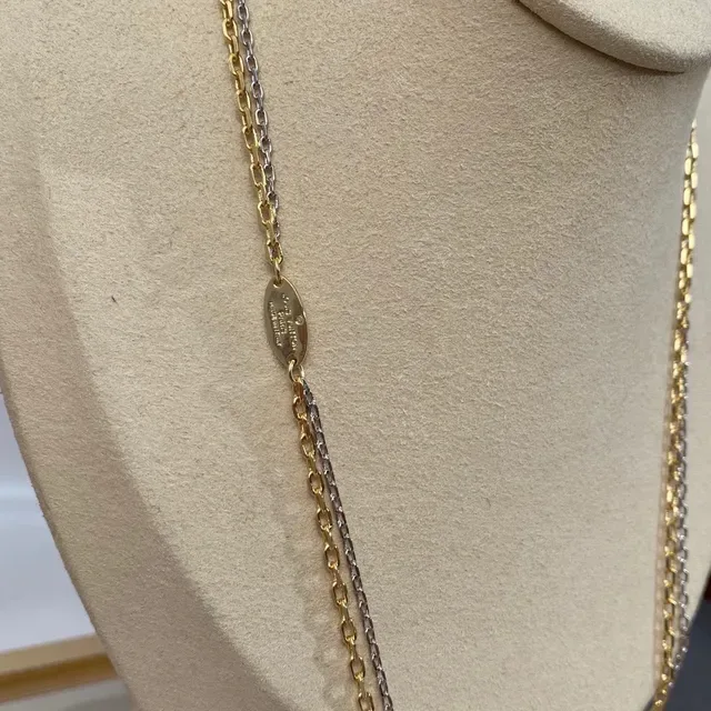 Louis Vuitton LV Circle Gold-Tone Interlocking Monogram Pendant Necklace 7