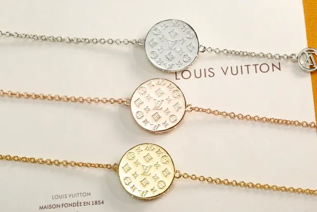Louis Vuitton LV Circle Silver Gold Pavé-Set Crystal Circular Monogram Charm Bracelet 5