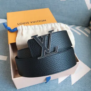 Louis Vuitton LV Initiales Belt Black Pebbled Leather Belt