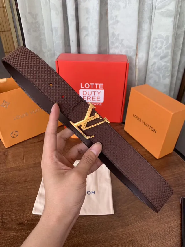 Louis Vuitton LV Initiales حزام جلد أسود منسوج 8
