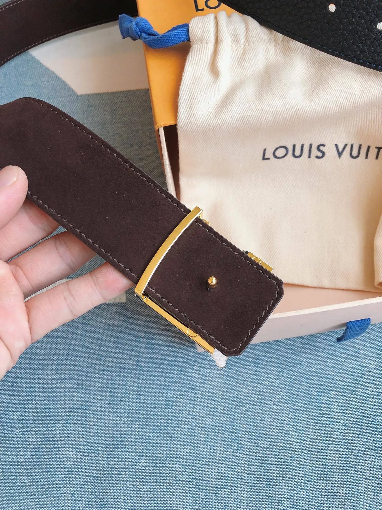Louis Vuitton LV Initiales Blue Pebbled Leather Belt 7