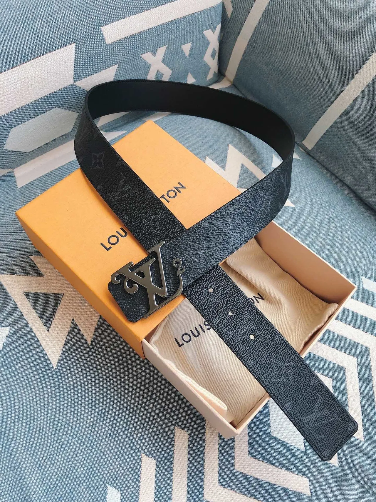Louis Vuitton LV Initiales Monogram Textured Leather Belt 3