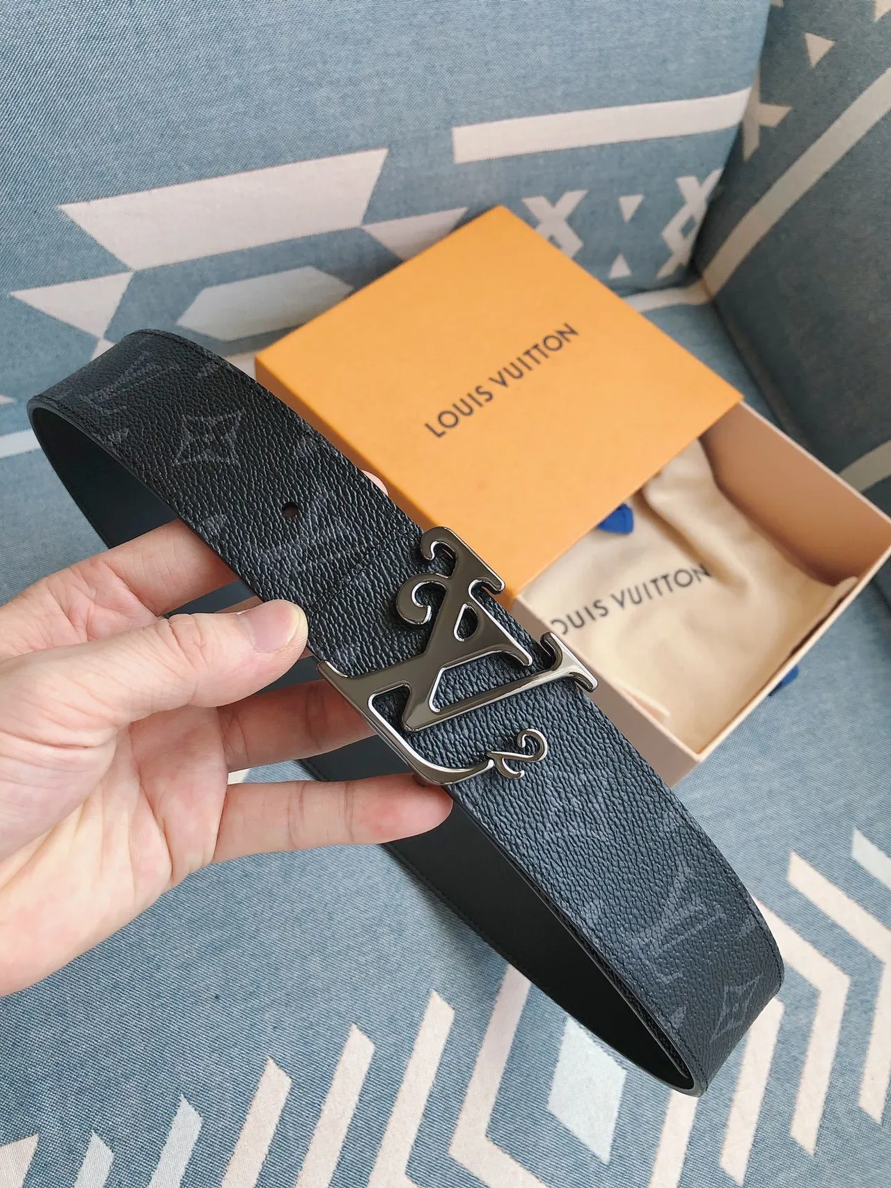 Louis Vuitton LV Initiales Monogram Textured Leather Belt 9