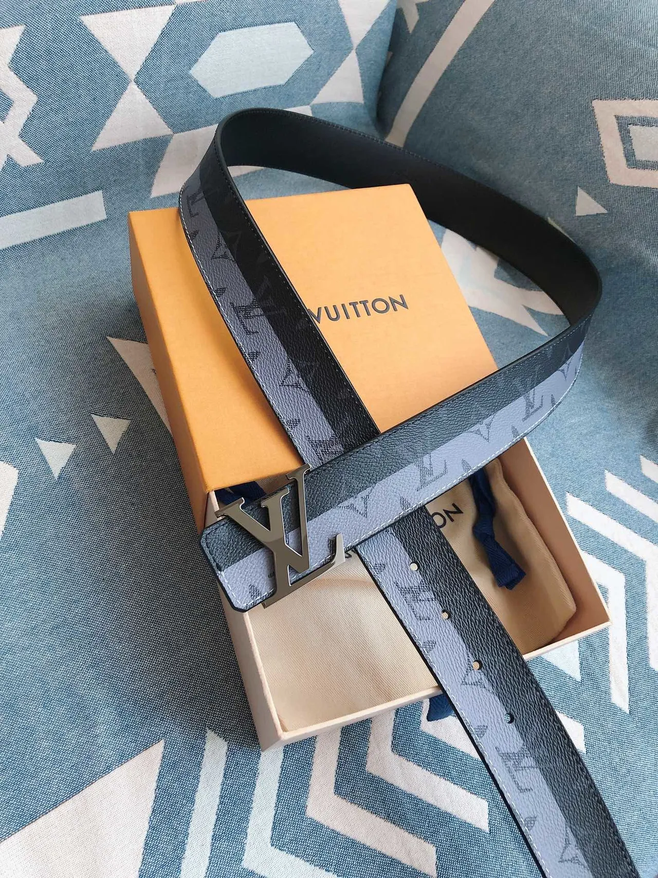 Louis Vuitton LV Initiales Reversible Monogram Leather Belt 3
