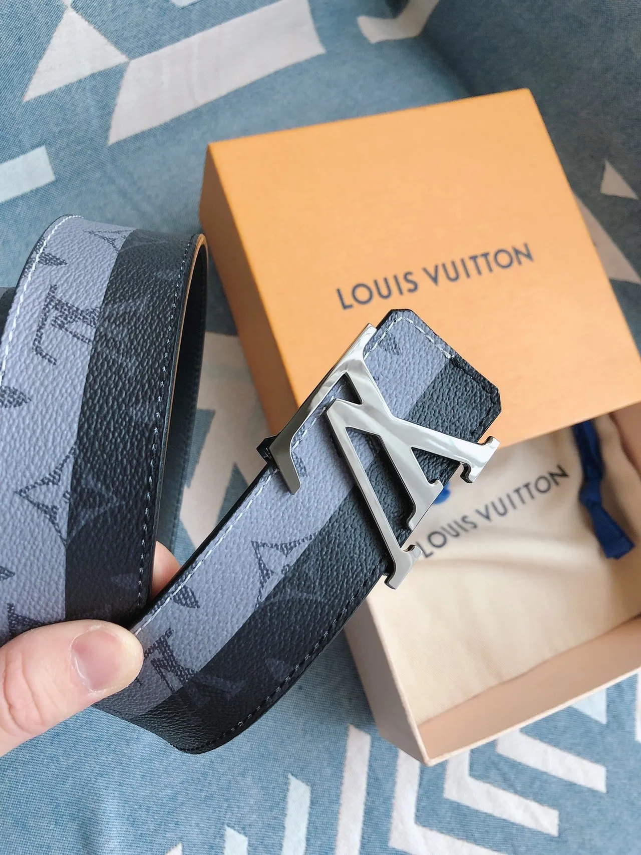 Louis Vuitton LV Initiales Reversible Monogram Leather Belt 9