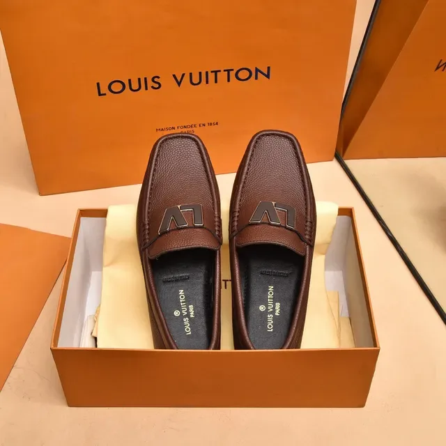 Louis Vuitton LV Logo Strap Loafer Brown Black Pebbled Leather Metal Loafer 9