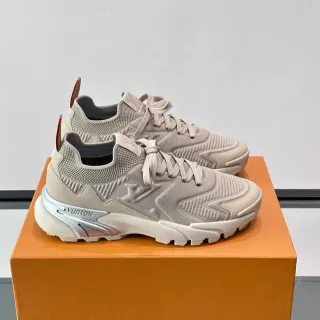Louis Vuitton LV Trainer بيج نترو أحذية رياضية سميكة