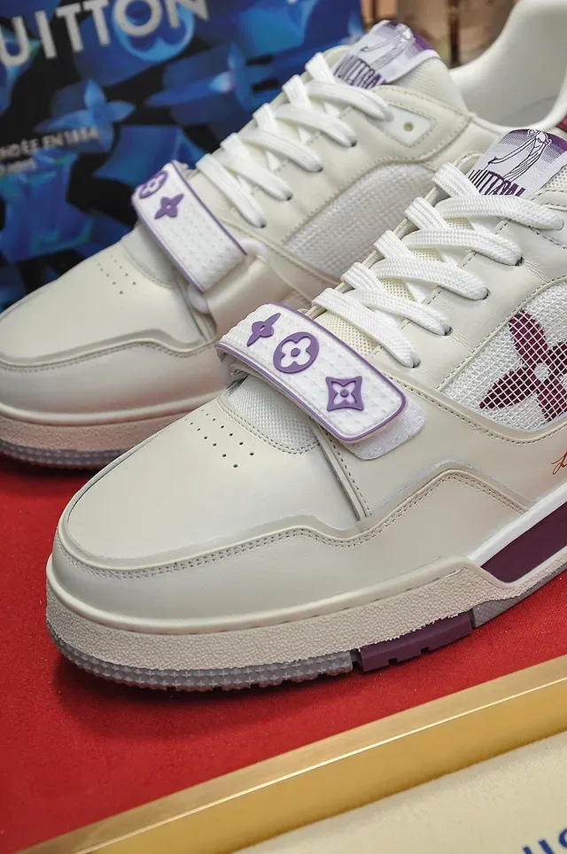 Louis Vuitton LV Trainer Beige Purple Layered Leather-Mesh Upper Sculpted Multi-Tone Midsole Lifestyle Sneakers 3