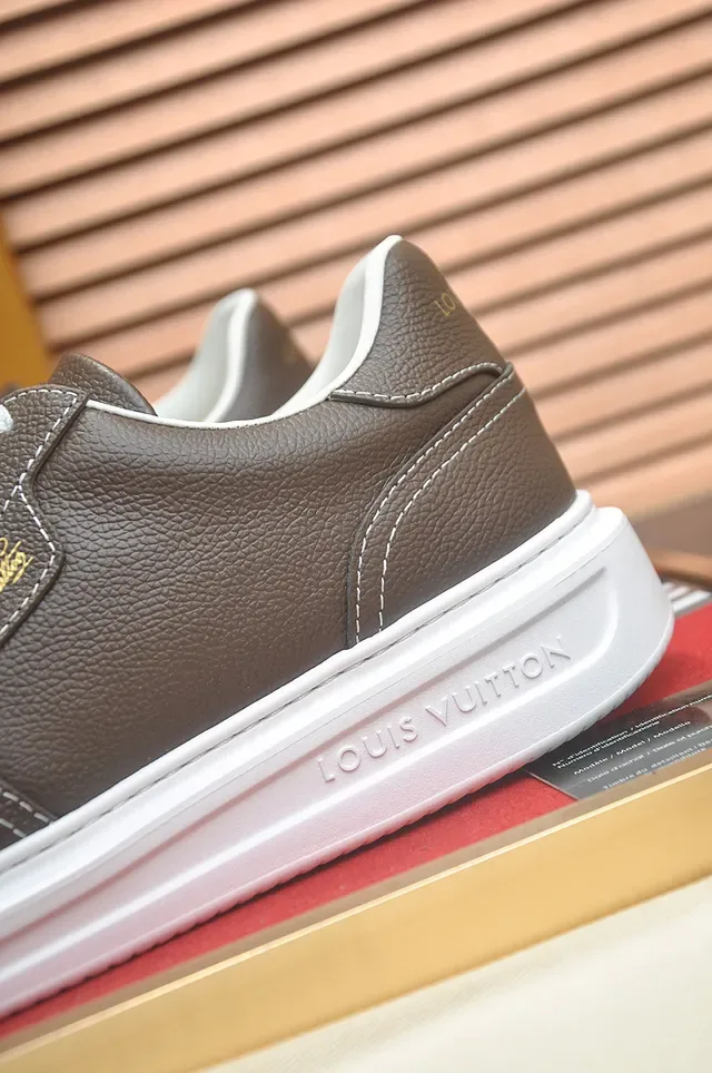 Louis Vuitton LV Trainer بني أبيض جلد علوي منصة حذاء أسلوب حياة 2