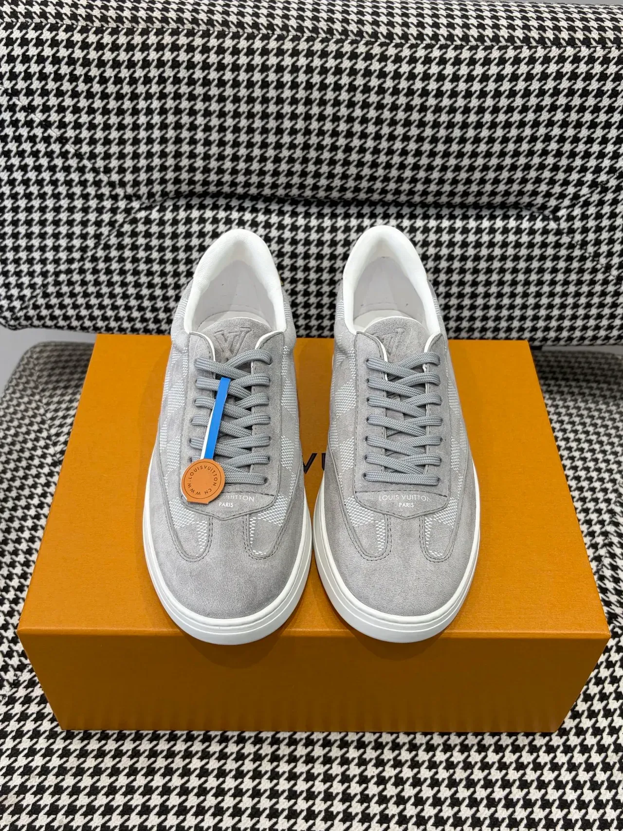 Louis Vuitton LV Trainer Gray White Suede Upper Checkered Monogram Pattern Lifestyle Sneakers 5