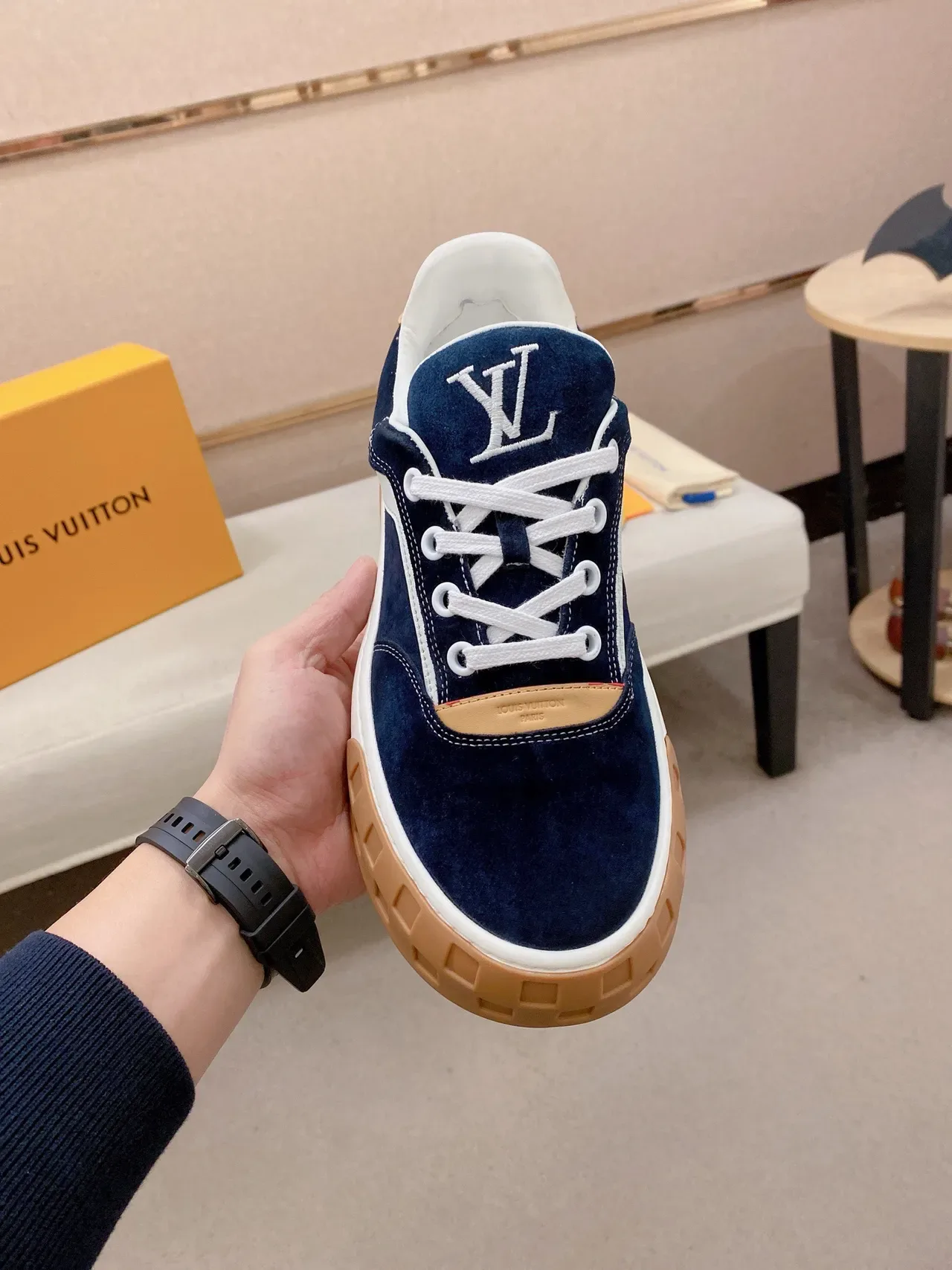 Louis Vuitton LV Trainer Navy Beige Suede Upper White Contrast Stripe Lifestyle Sneakers 2
