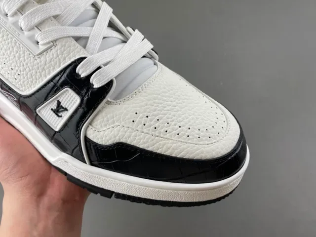 Louis Vuitton LV Trainer White Black Pebbled Leather Croc-Embossed Panel Lifestyle Sneakers 2